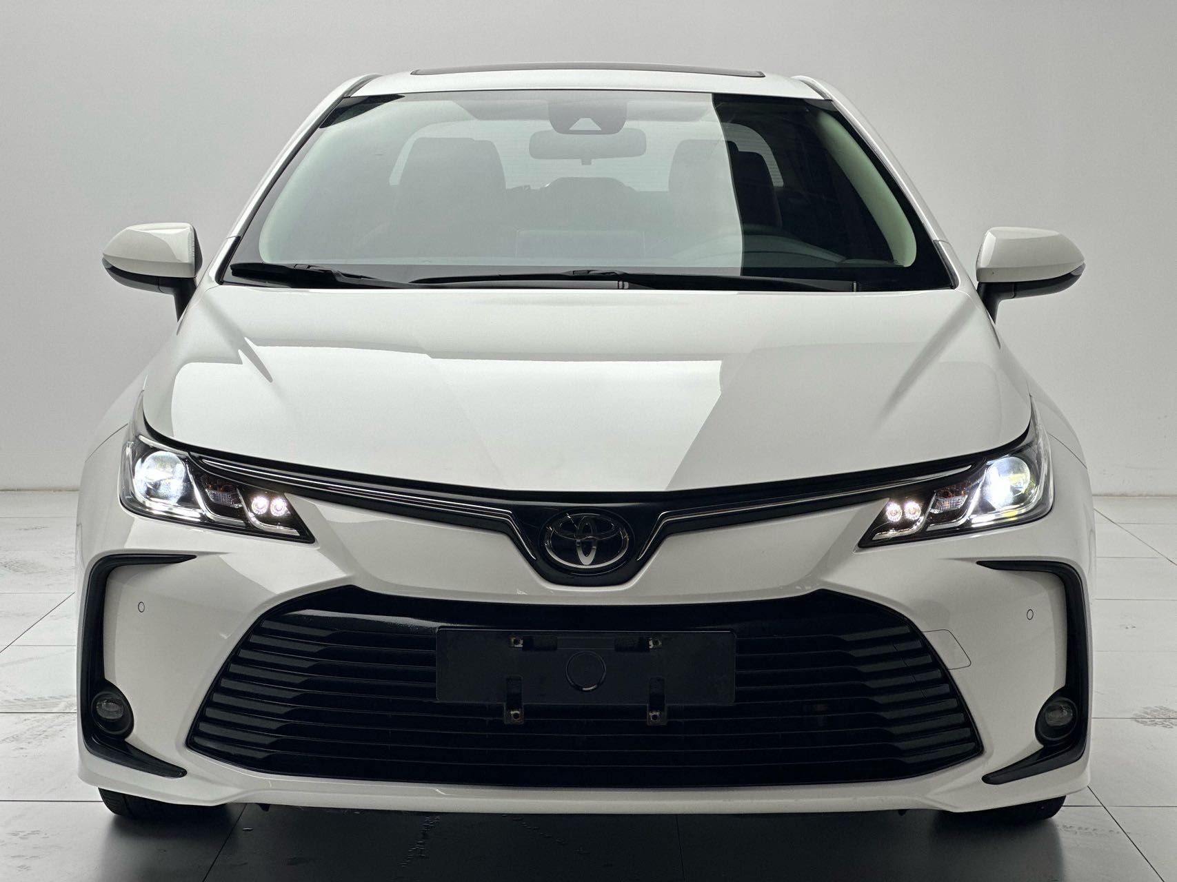 Toyota Corolla 2022 car image #2