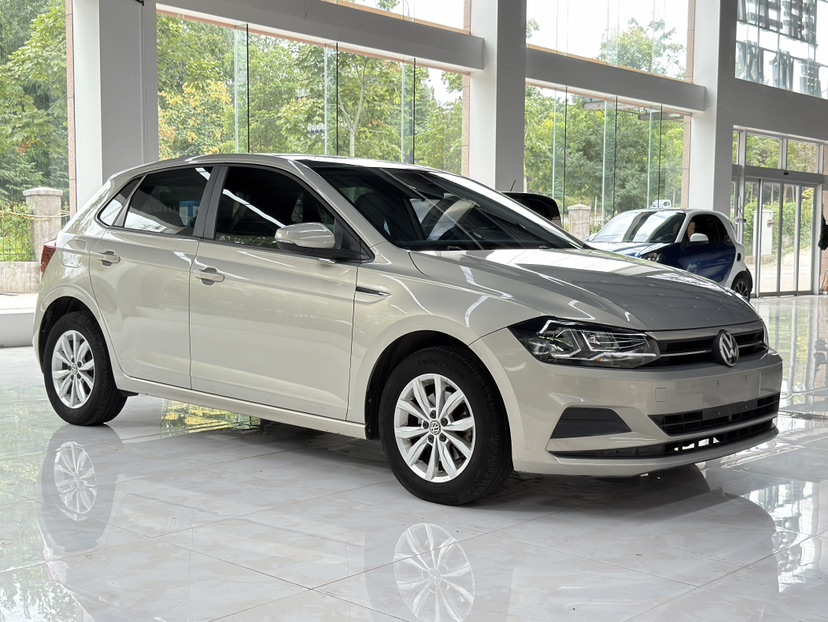 Volkswagen Polo 2020 car image #5