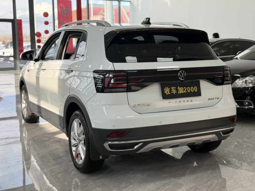 Volkswagen T-Cross 2024 #7 Volkswagen T-Cross 2024 car image #7