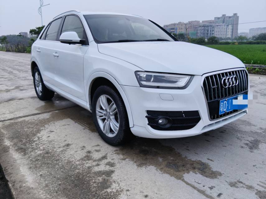 Audi Q3 2015 #3 Audi Q3 2015 car image #3