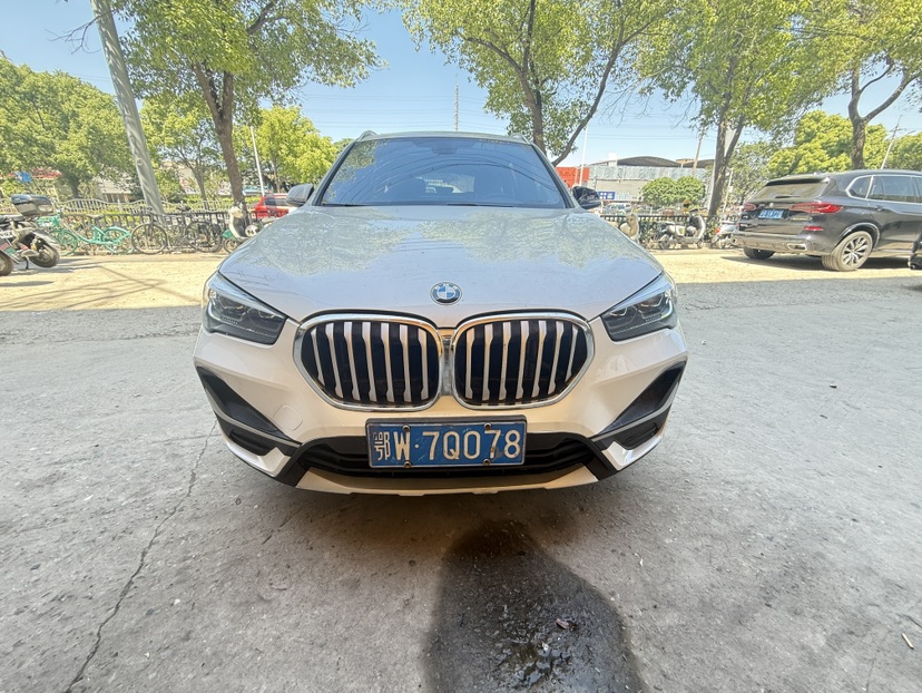 BMW X1 2023 car image 
