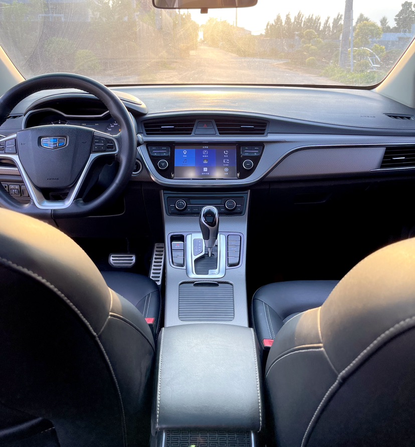 GEELY Emgrand GS 2017 #9 GEELY Emgrand GS 2017 car image #9
