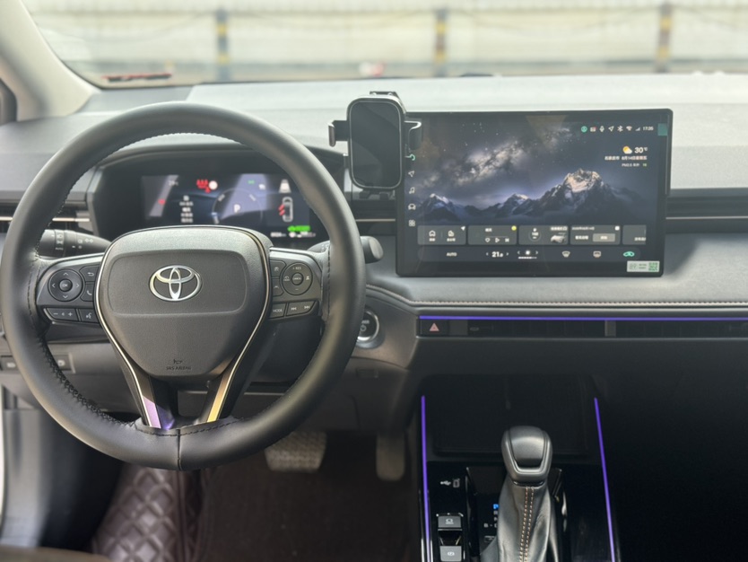 2026 immagine di auto #5