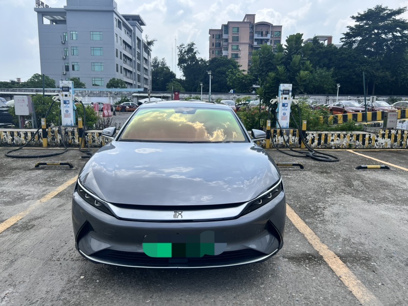 BYD Han 2022 #2 BYD Han 2022 car image #2