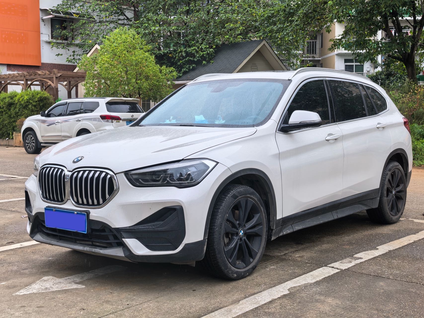 BMW X1 2021 BMW X1 2021 car image