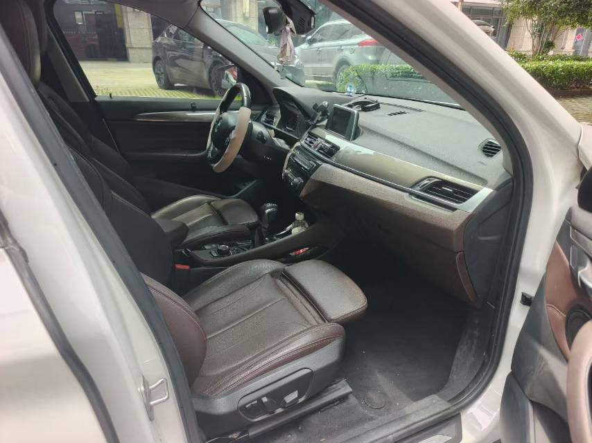 BMW X1 2017 #8 BMW X1 2017 car image #8