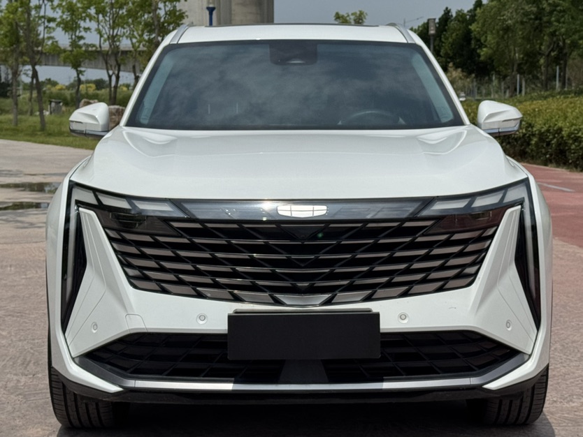 GEELY Boyue L 2023 car image #2