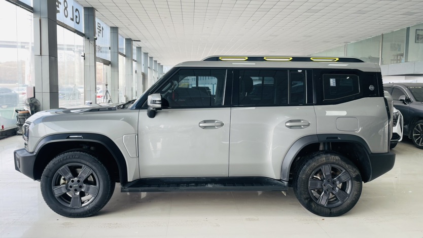 Jetour Traveller 2024 car image #2