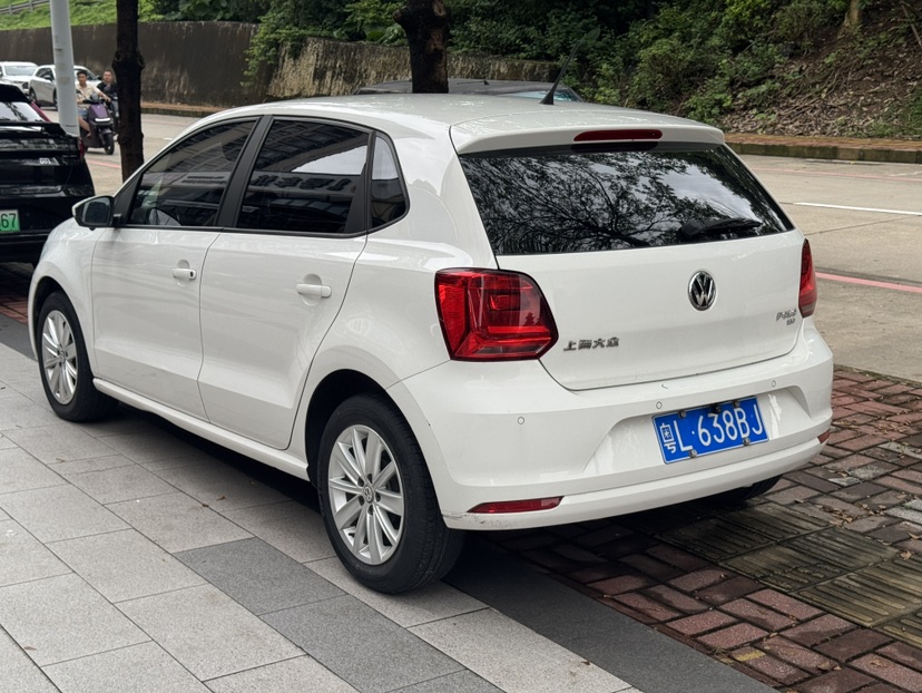 Volkswagen Polo 2016 car image #7