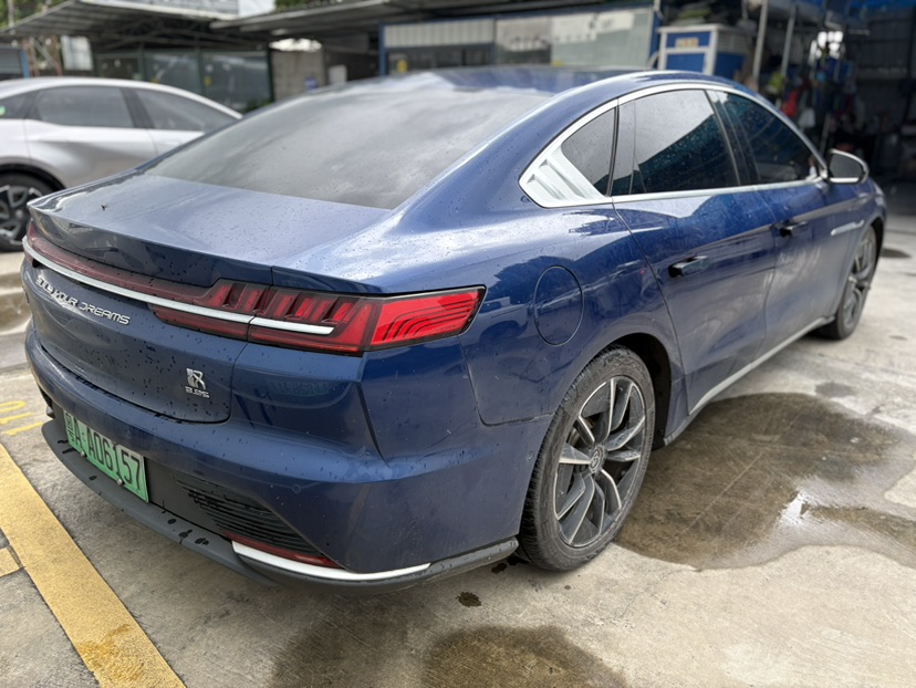 BYD Han 2022 car image #9