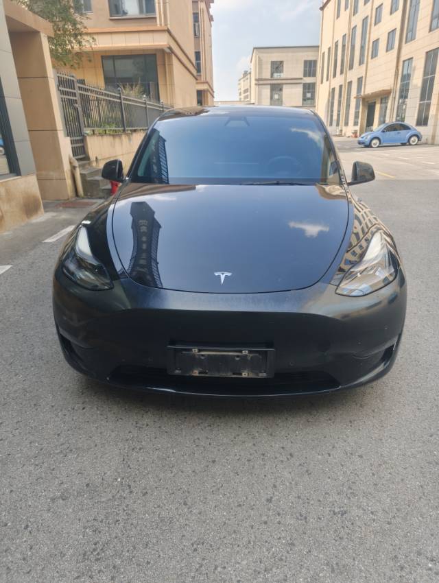 Tesla Model Y 2022 #2 Tesla Model Y 2022 car image #2