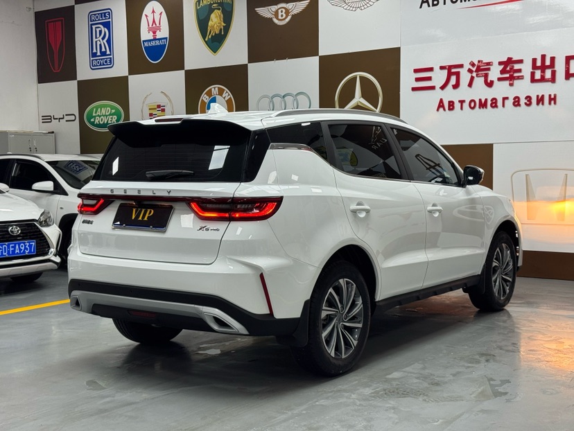 GEELY Vision X6 2022 immagine di auto #6