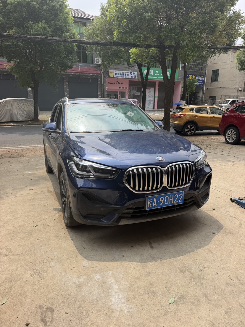 BMW X1 2019 #2 BMW X1 2019 car image #2