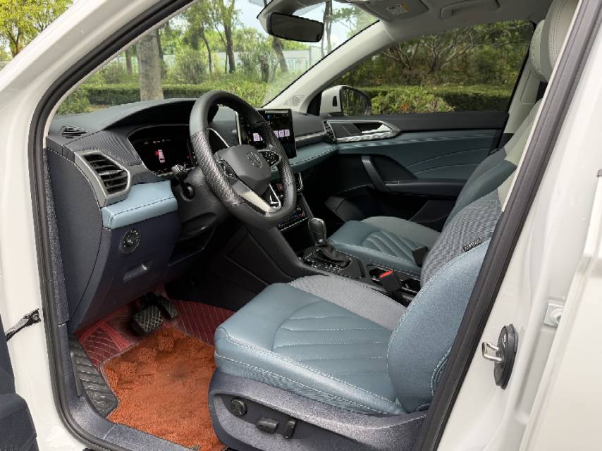 Volkswagen Tharu 2024 car image #7