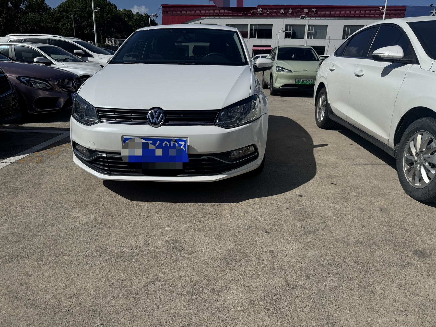 Volkswagen Polo 2014 Volkswagen Polo 2014 car image