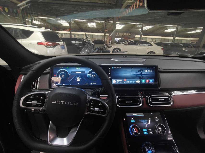 Jetour X70 PLUS 2025 car image #3