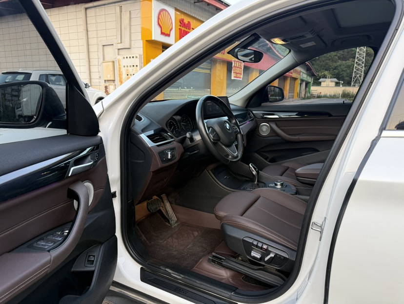 BMW X1 2020 car image #7