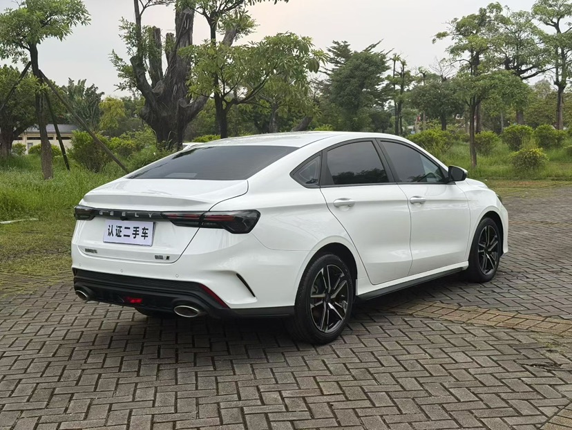 GEELY Binray 2023 immagine di auto #7