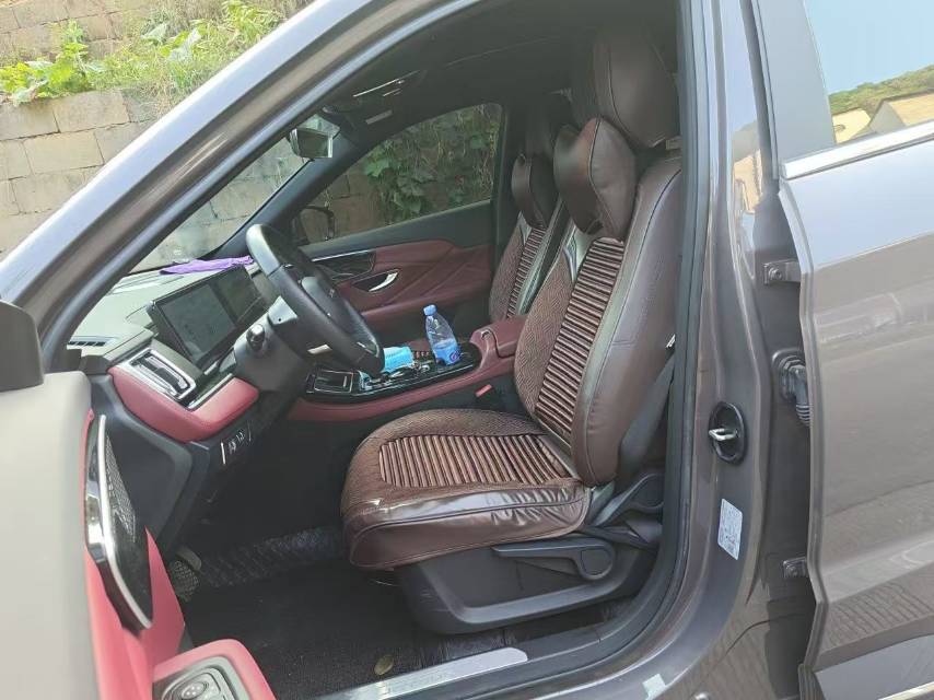 Jetour X70 PLUS 2024 #4 Jetour X70 PLUS 2024 car image #4