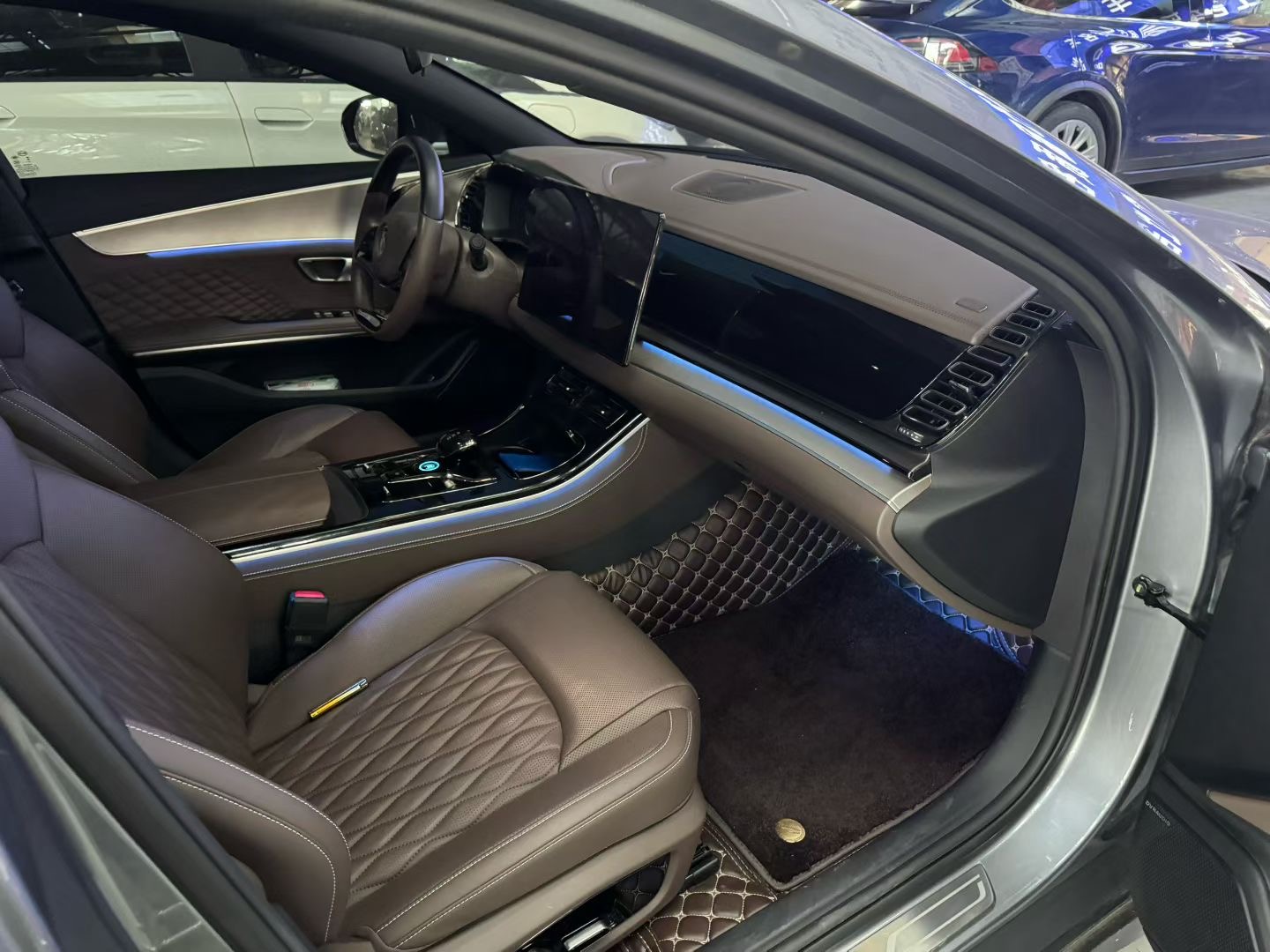 BYD Han 2023 car image #5