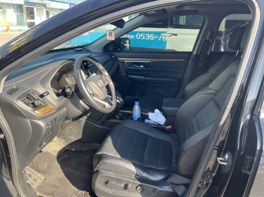 Honda CR-V 2018 car image #3