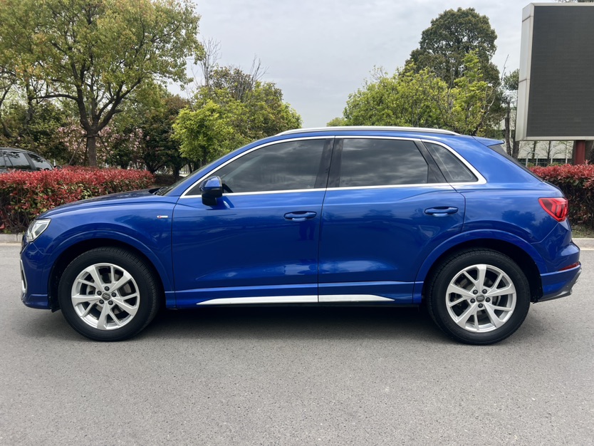 Audi Q3 2019 #3 Audi Q3 2019 car image #3