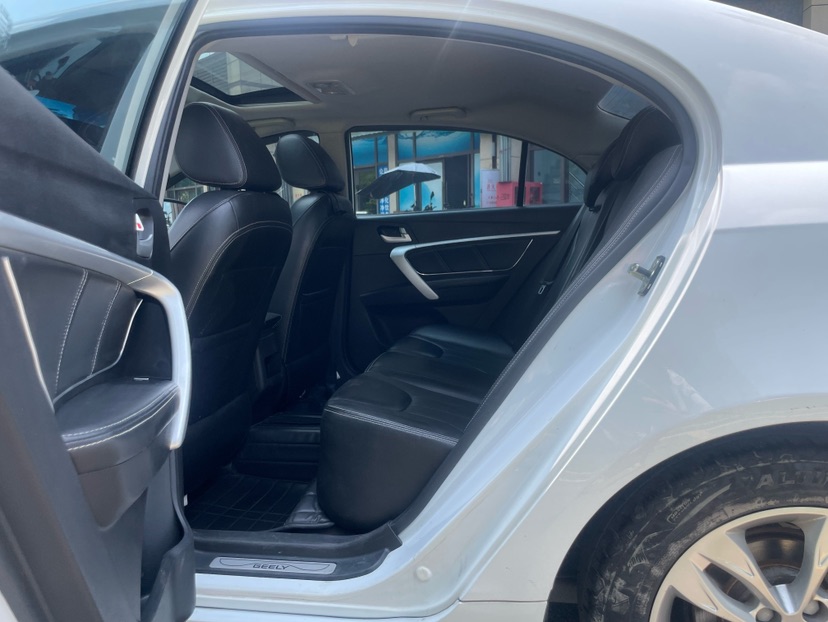 GEELY Emgrand 2016 car image #8