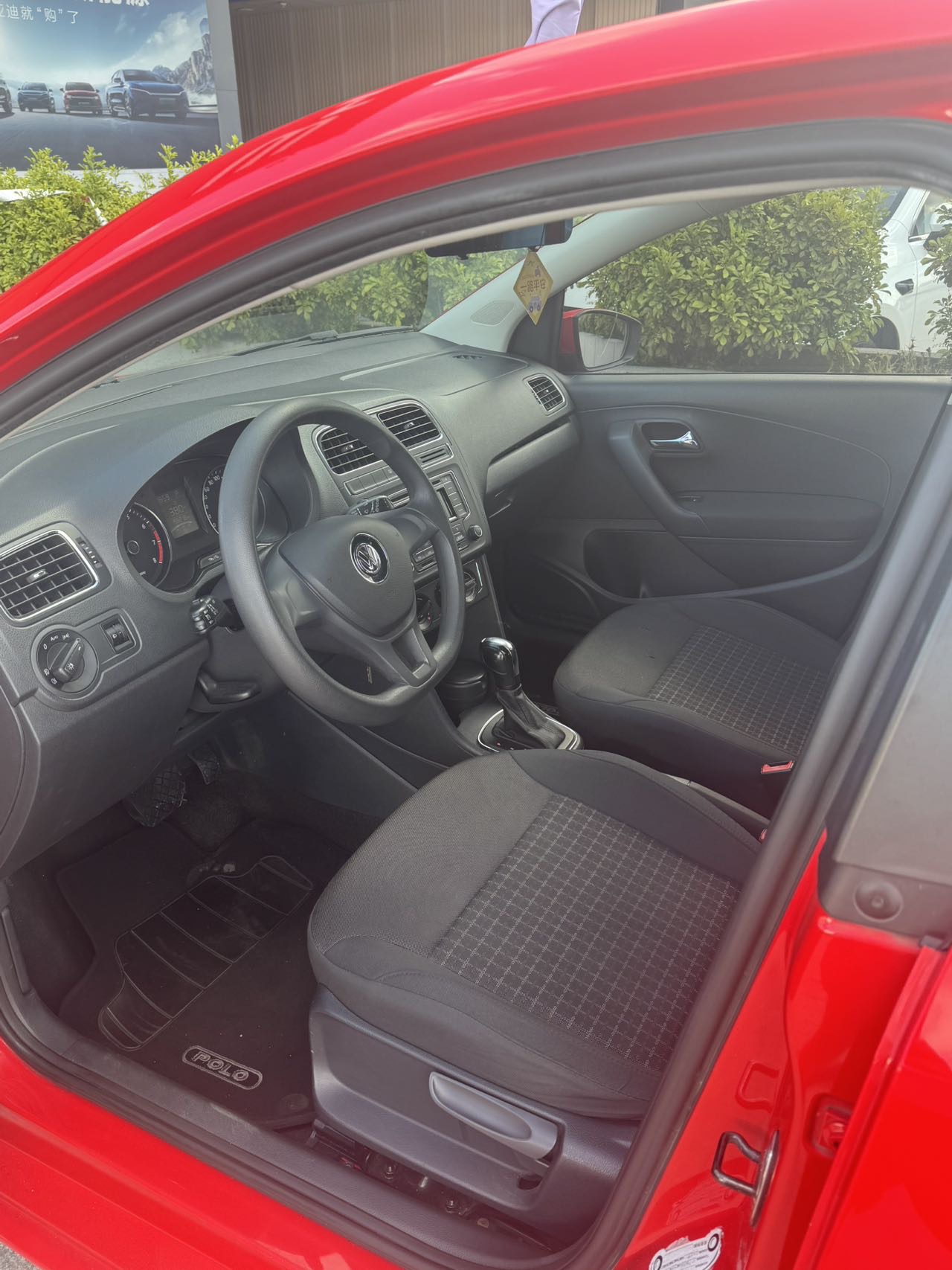 Volkswagen Polo 2014 #7 Volkswagen Polo 2014 car image #7
