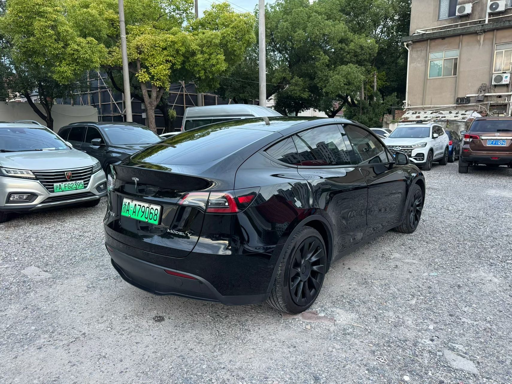 Tesla Model Y 2022 #3 Tesla Model Y 2022 car image #3
