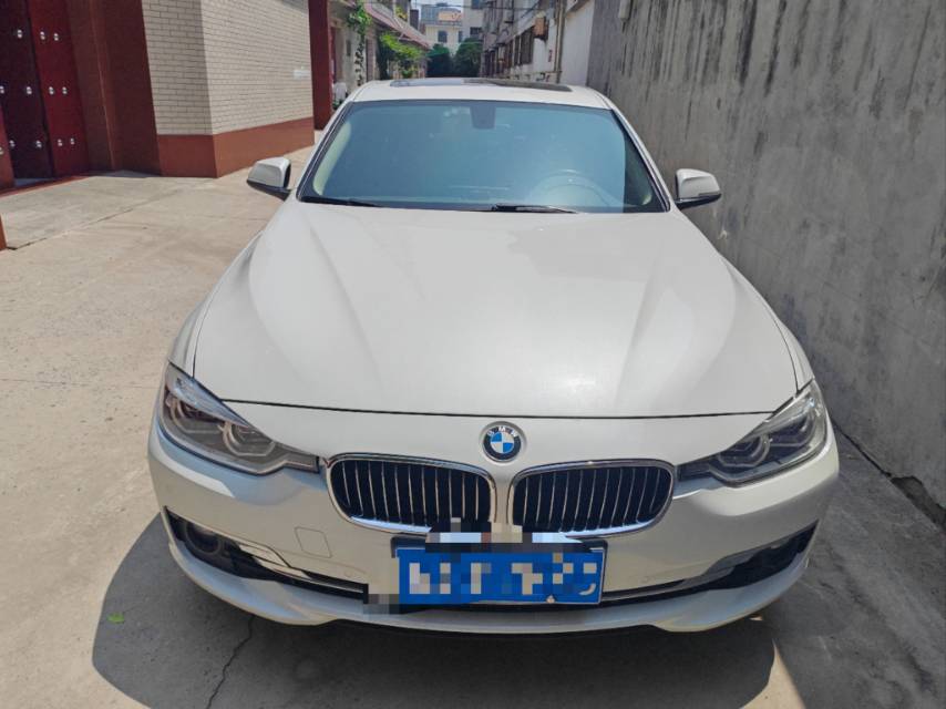 BMW 3 Series 2017 BMW 3 Series 2017 car image