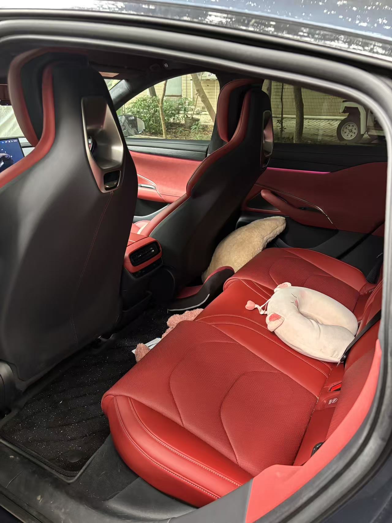 2024 car image #6