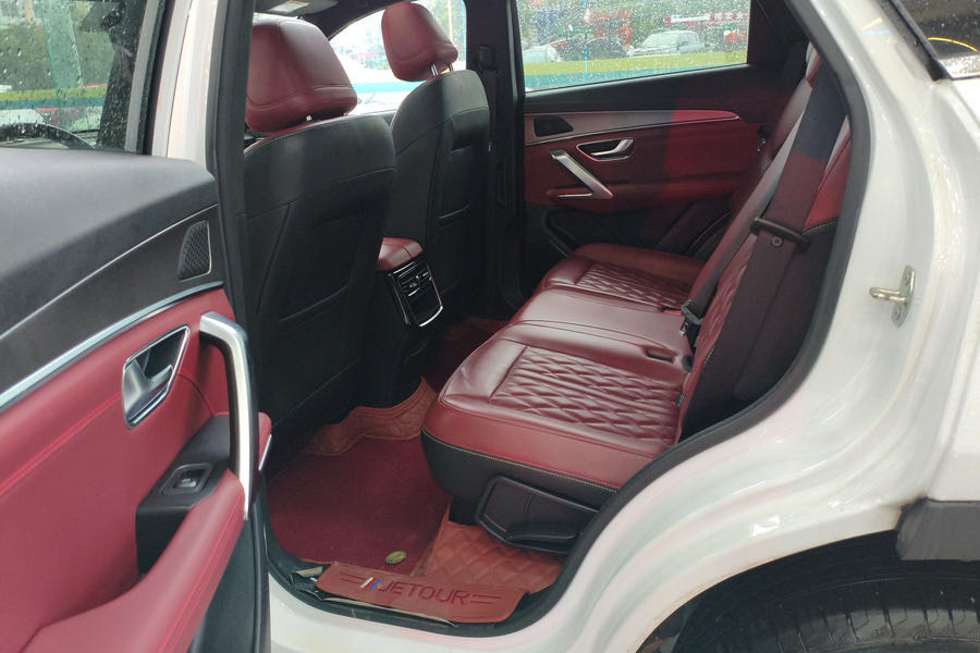 Jetour X70 PLUS 2024 #4 Jetour X70 PLUS 2024 car image #4