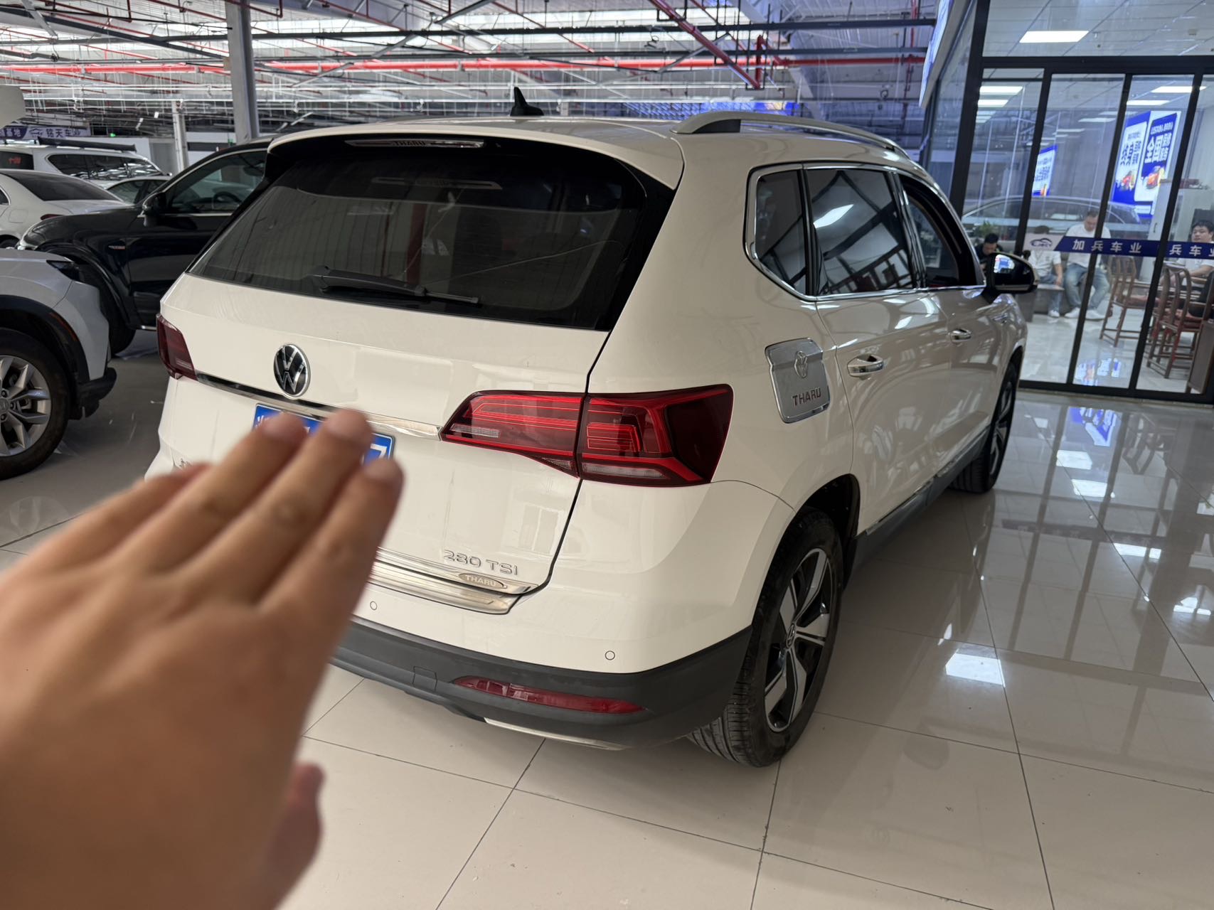 Volkswagen Tharu 2021 car image #2