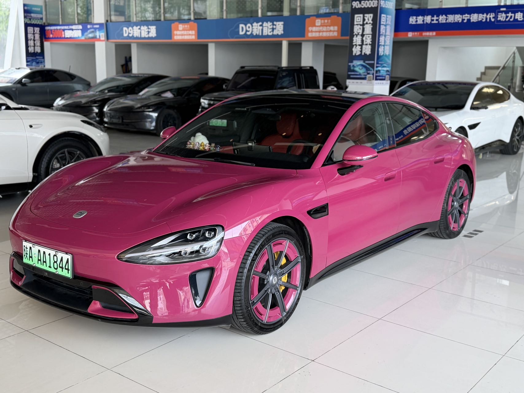 MI SU7 2025 car image 