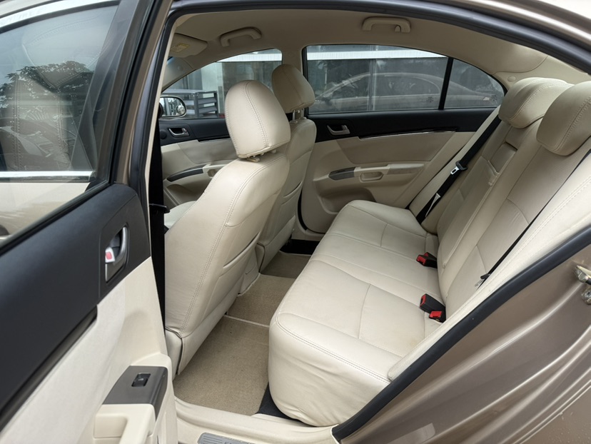 GEELY Emgrand Classic 2013 #6 GEELY Emgrand Classic 2013 car image #6