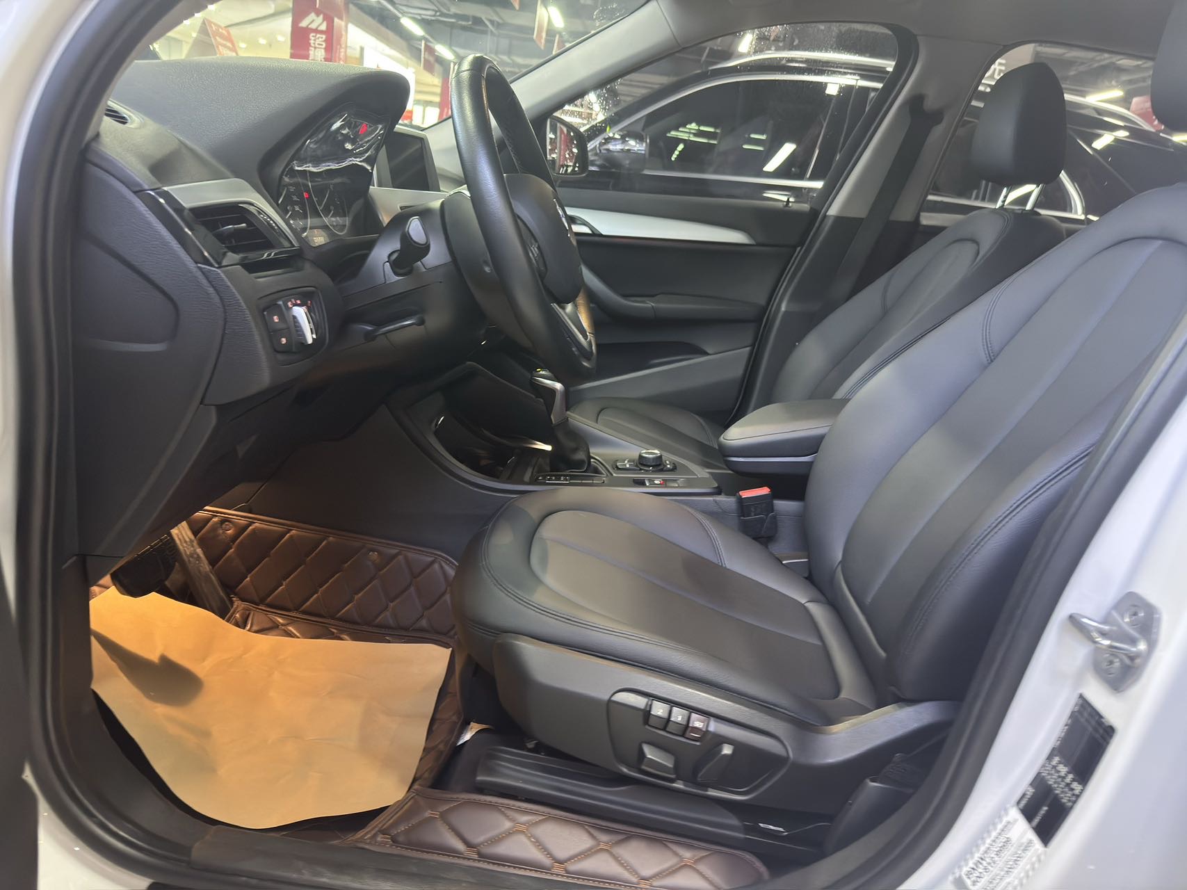 BMW X1 2017 #3 BMW X1 2017 car image #3