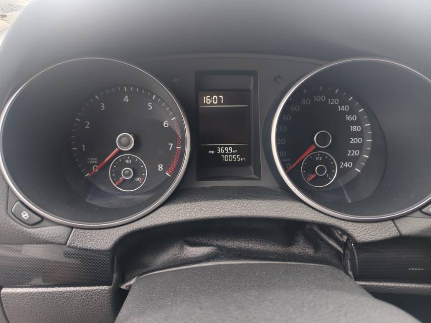 Volkswagen Golf 2012 car image #7