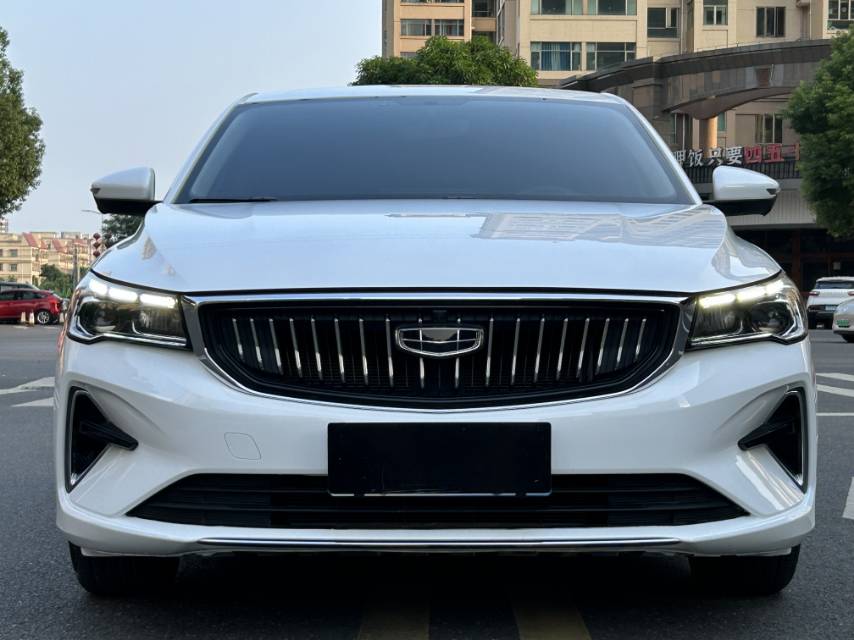 GEELY Emgrand 2023 car image #2