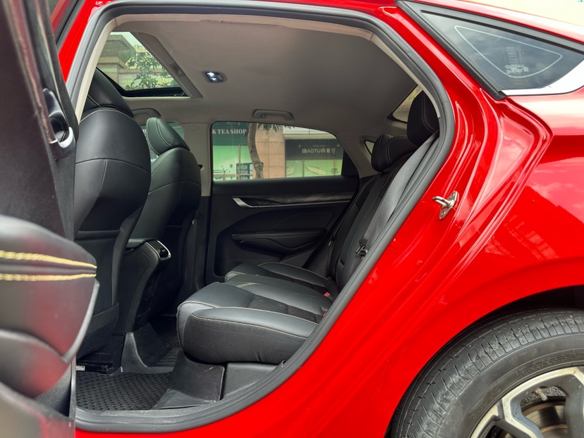 GEELY Binray 2022 image de voiture #5