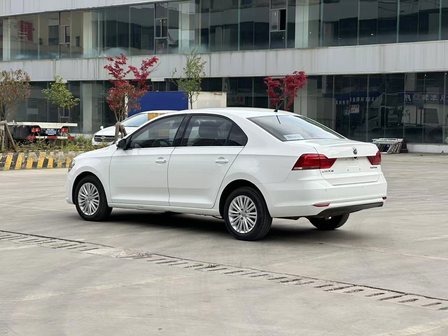 Volkswagen Santana 2019 car image #4