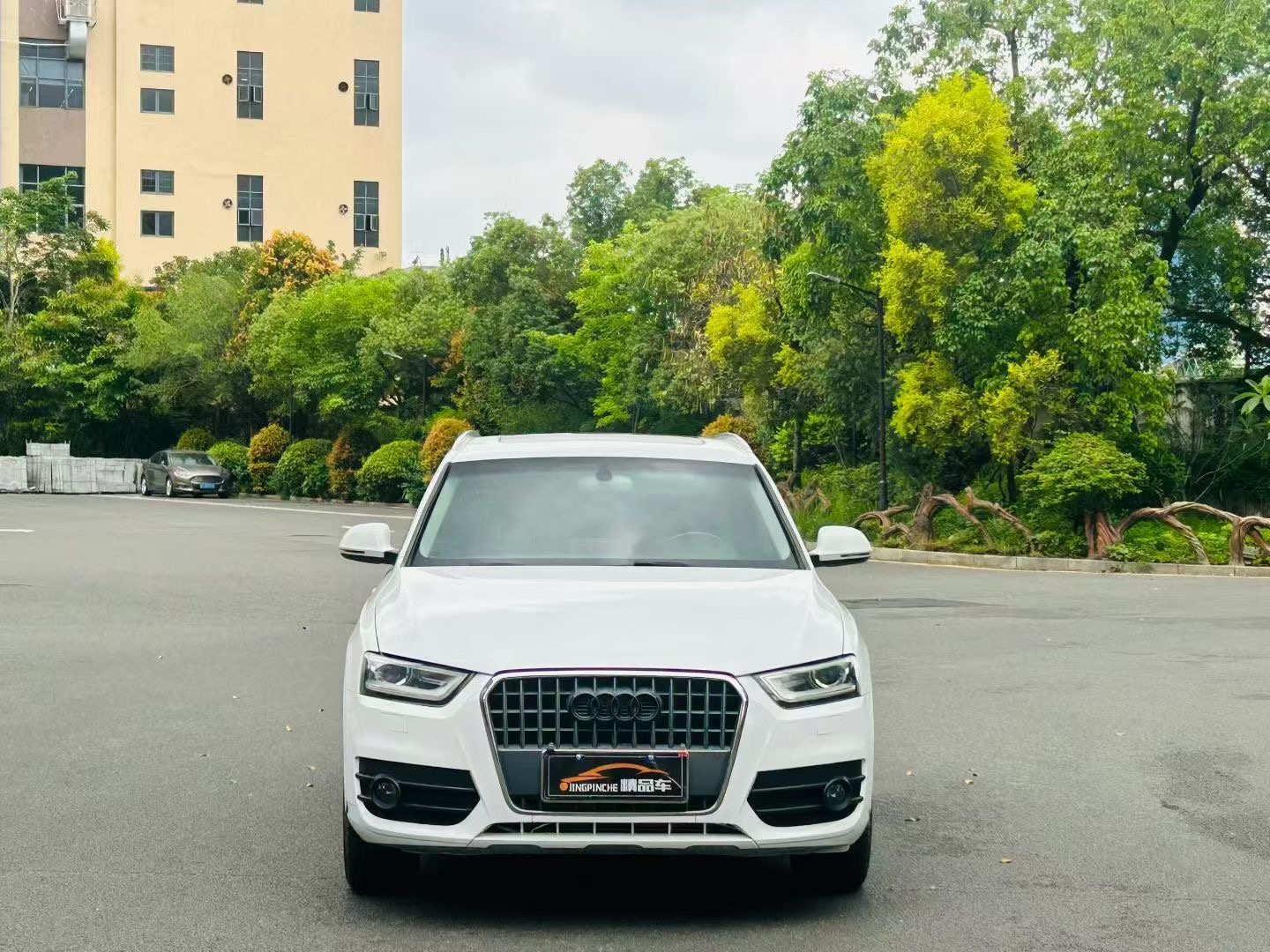 Audi Q3 2015 #2 Audi Q3 2015 car image #2