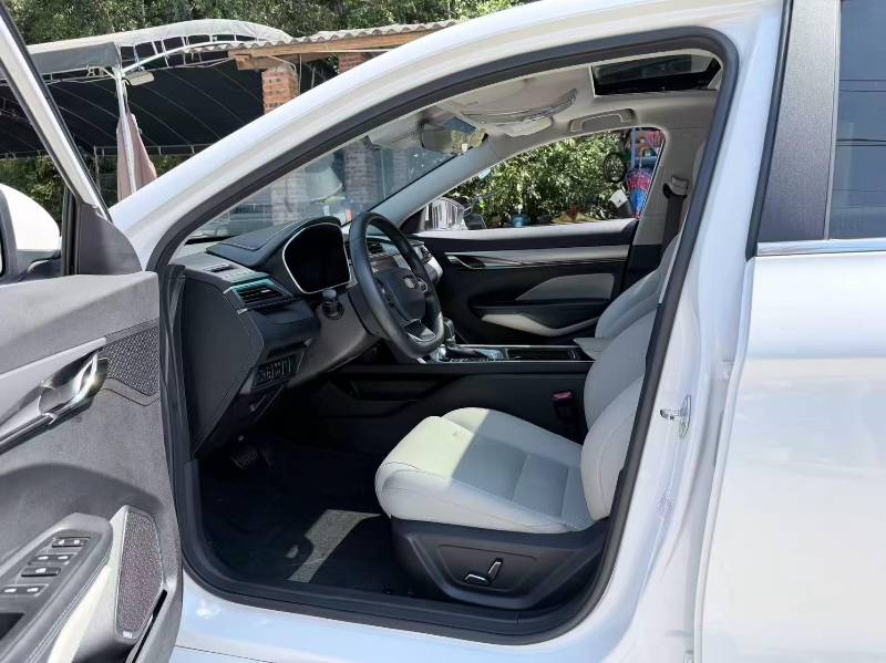 GEELY Binray 2018 #9 GEELY Binray 2018 image de voiture #9