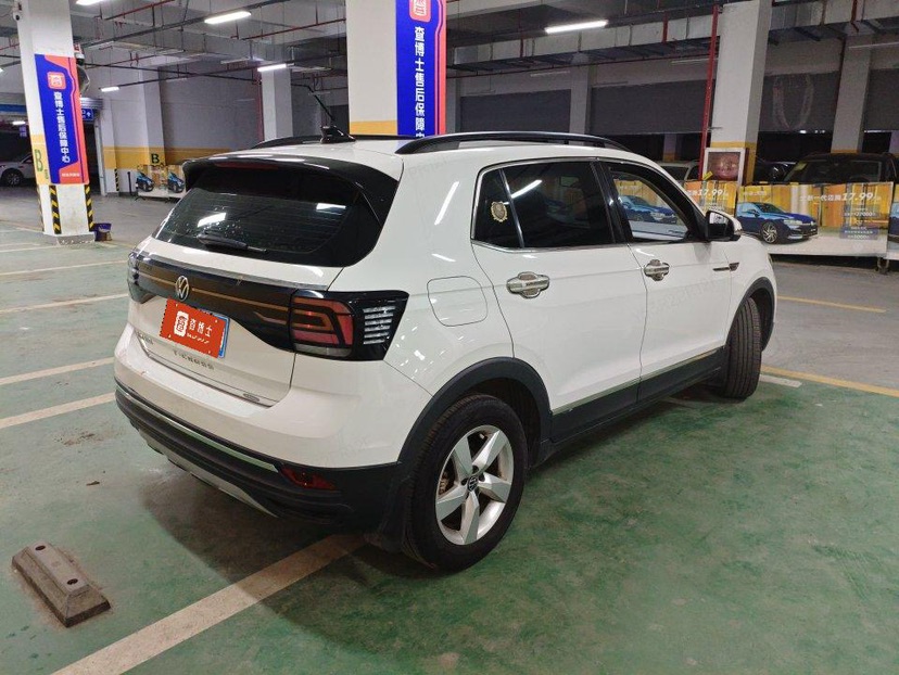 Volkswagen T-Cross 2023 #4 Volkswagen T-Cross 2023 car image #4