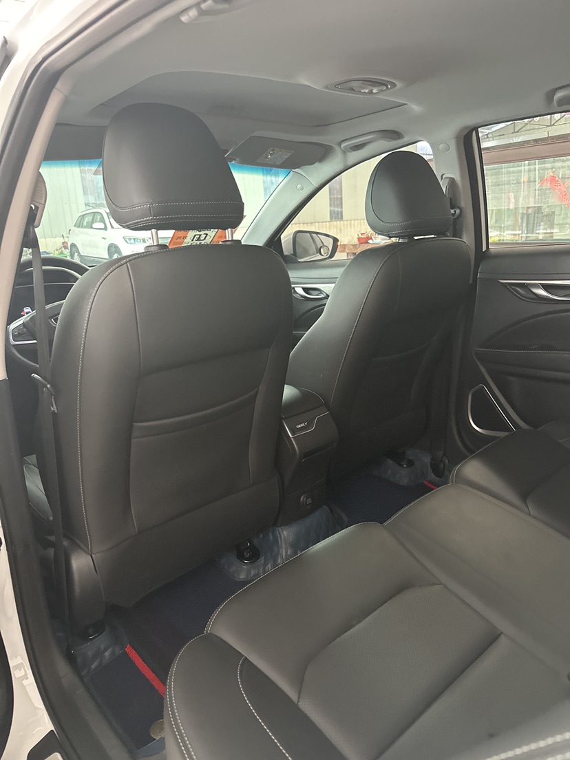GEELY Emgrand 2019 #5 GEELY Emgrand 2019 car image #5