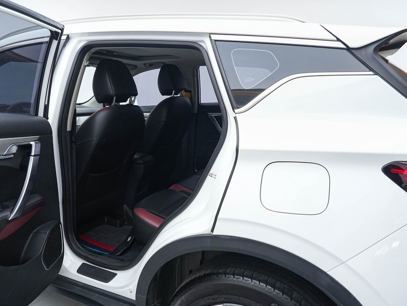 GEELY Coolray 2021 car image #8