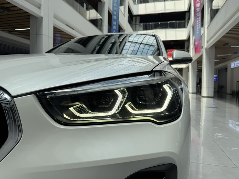 BMW X1 2021 car image #16