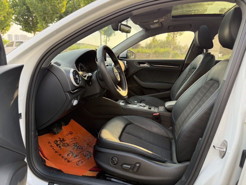 Audi A3 2019 #4 Audi A3 2019 car image #4
