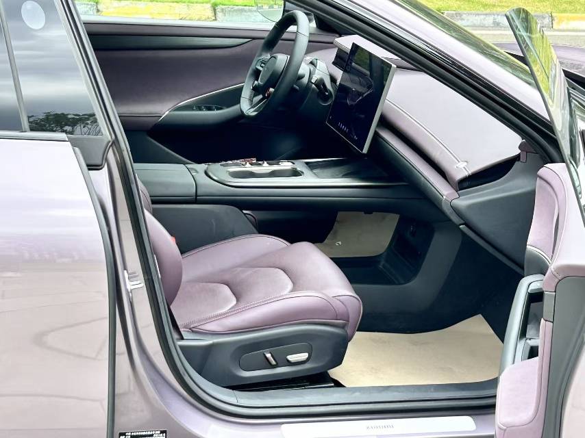 MI SU7 2025 car image #6