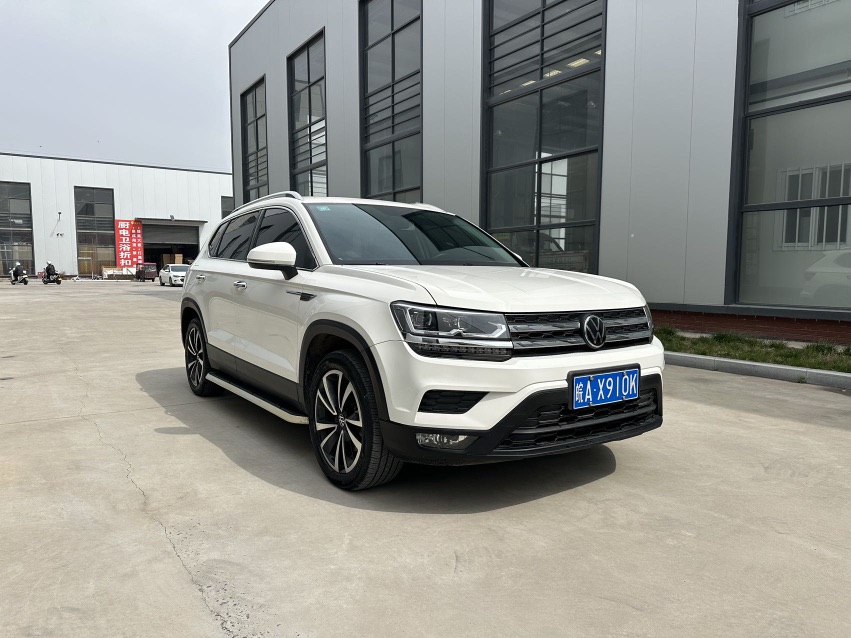 Volkswagen Tharu 2022 car image #3