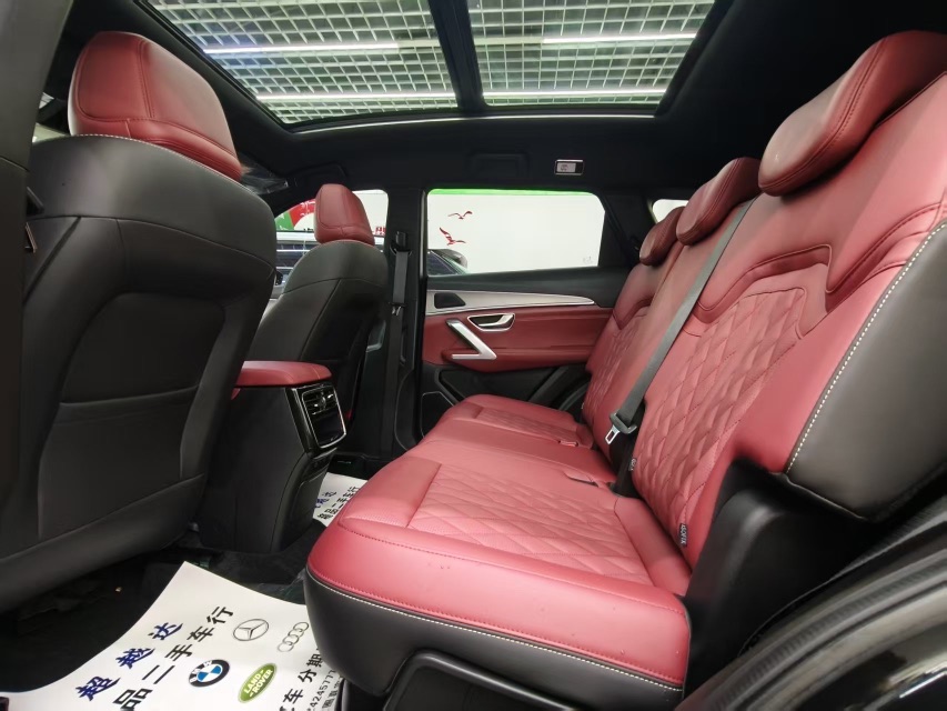 Jetour X70 PLUS 2024 #4 Jetour X70 PLUS 2024 car image #4